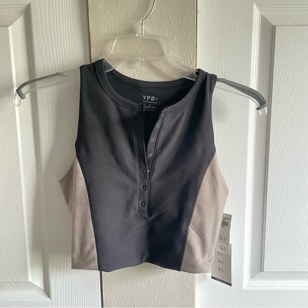 Abercrombie YPB curve love activewear crop